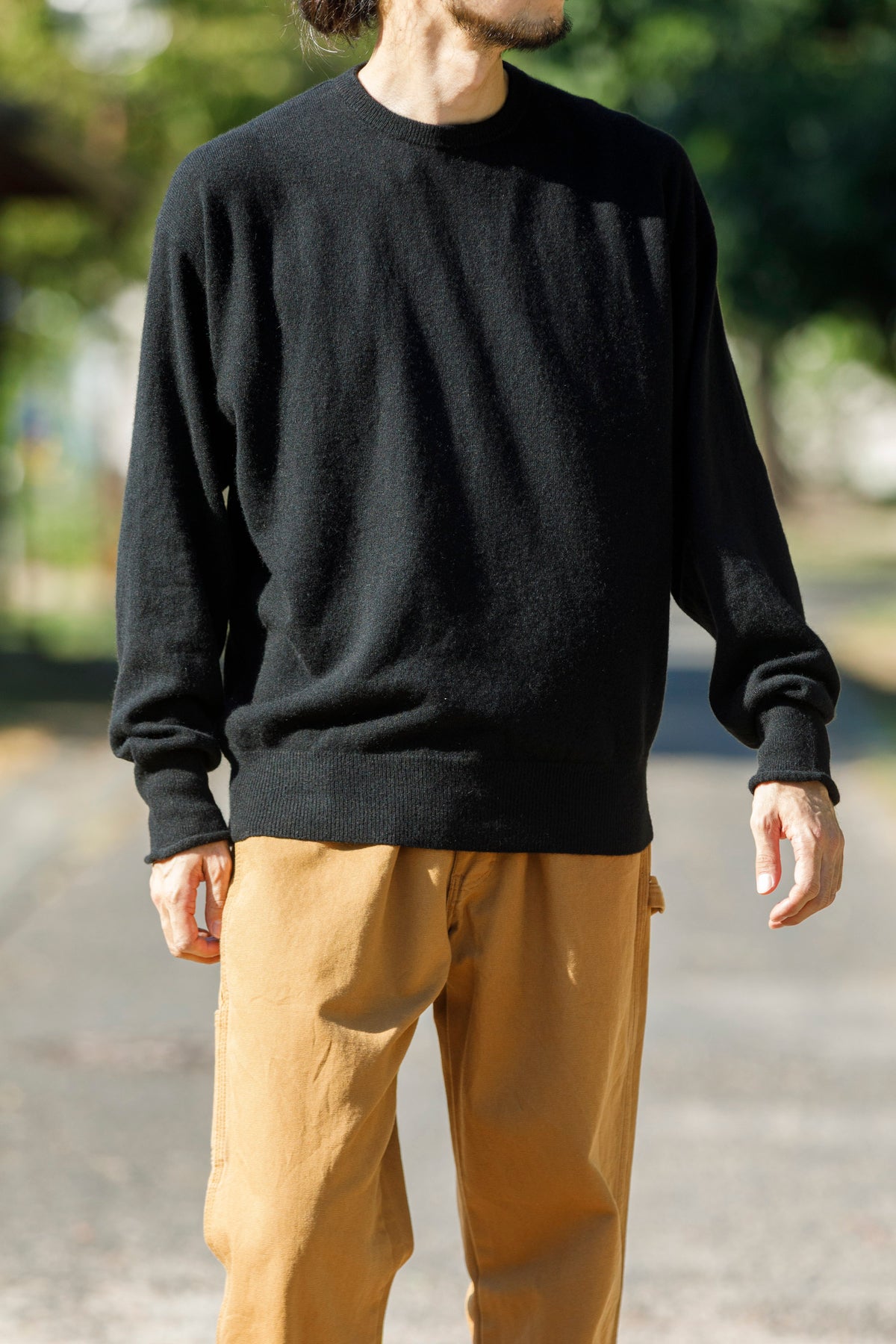 Nikki ESSENTIAL PIECE / Lightweight All-yak Crewneck - Black