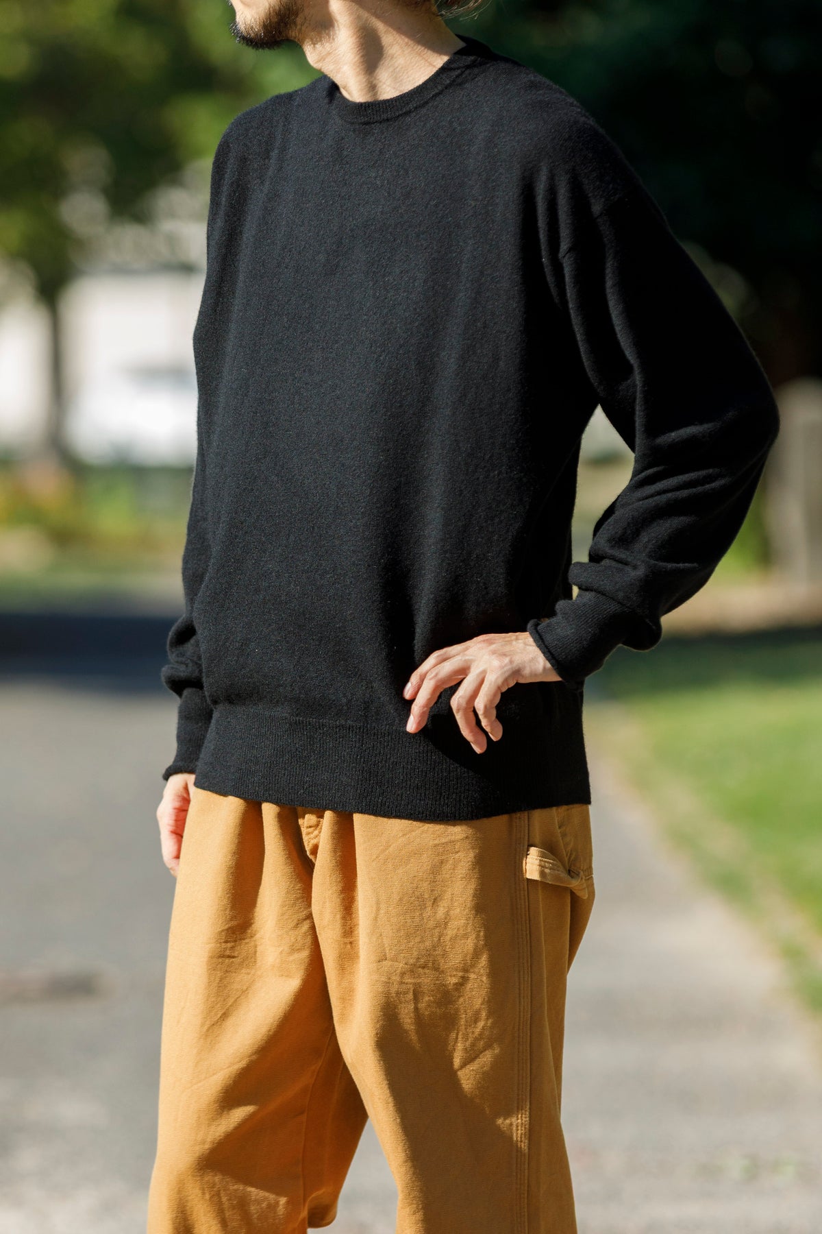 Nikki ESSENTIAL PIECE / Lightweight All-yak Crewneck - Black