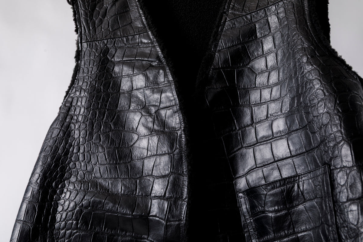 Willow Pants / P-033 COW LEATHER × FAKE MOUTON - Black