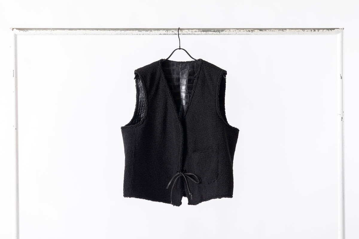 Willow Pants / P-033 COW LEATHER × FAKE MOUTON - Black
