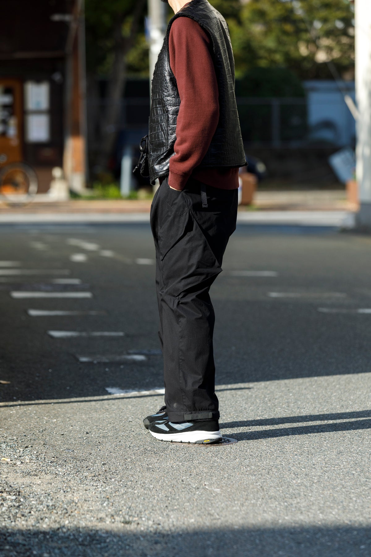 Willow Pants / P-033 COW LEATHER × FAKE MOUTON - Black