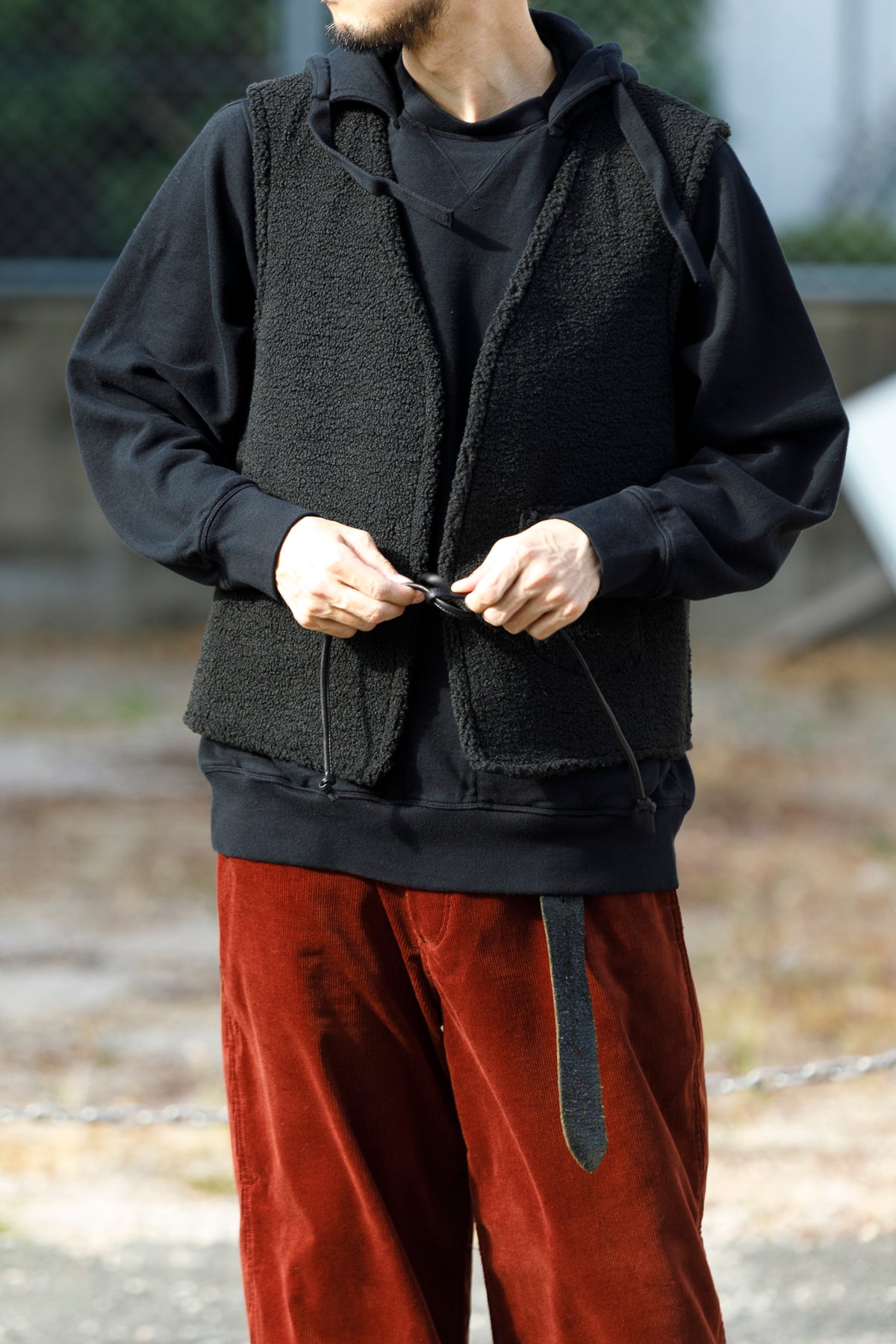 Willow Pants / P-033 COW LEATHER × FAKE MOUTON - Black