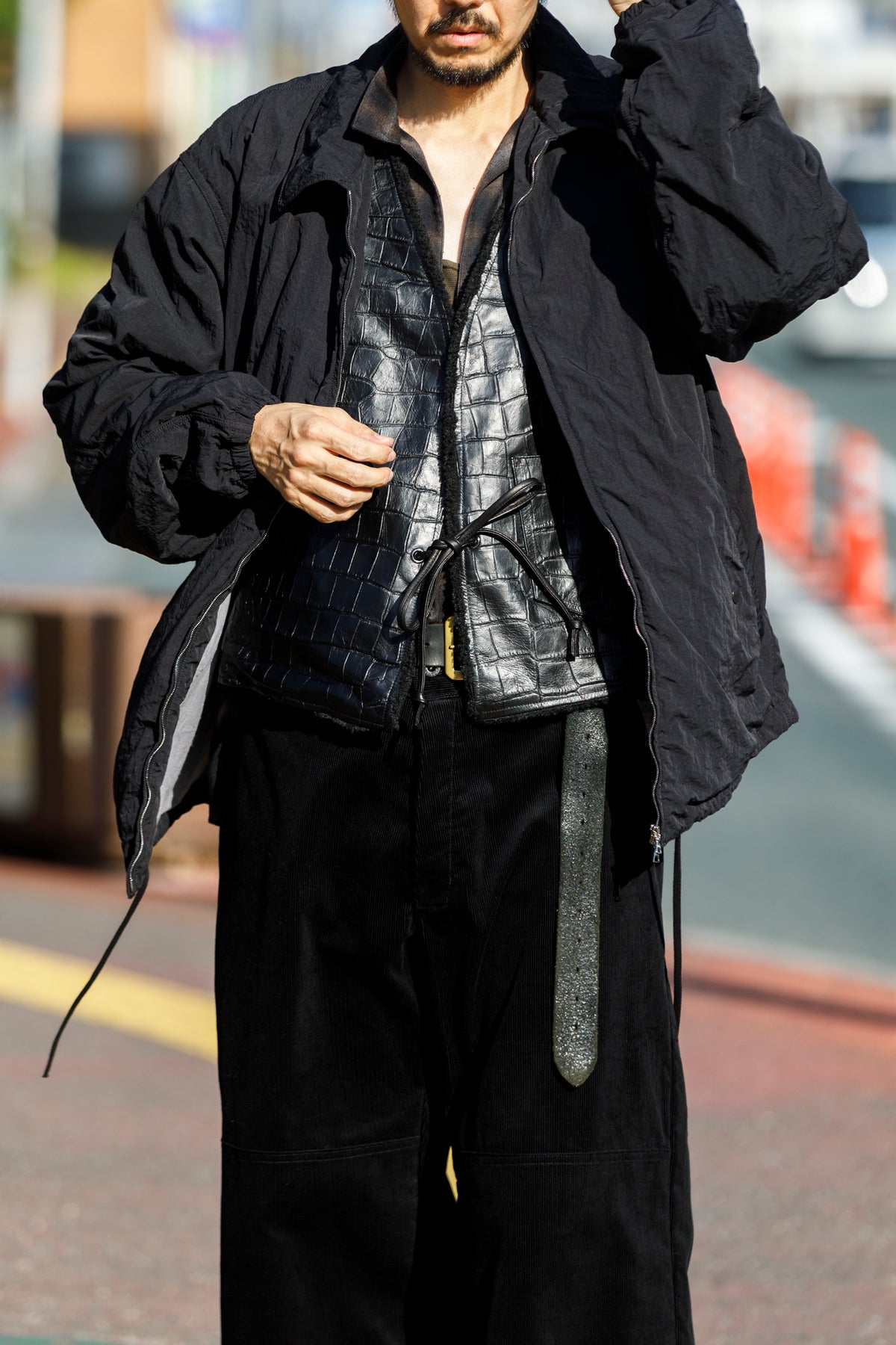 Willow Pants / P-033 COW LEATHER × FAKE MOUTON - Black