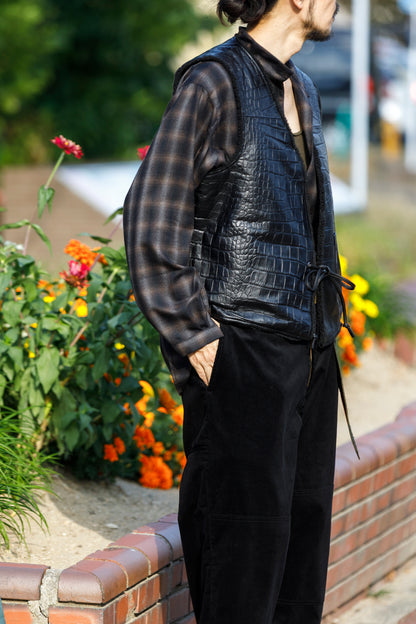 Willow Pants / P-033 COW LEATHER × FAKE MOUTON - Black