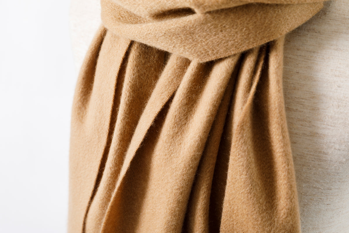 Joshua Ellis / Cashmere plain stole 35×190 - Sand(CPG 60024)