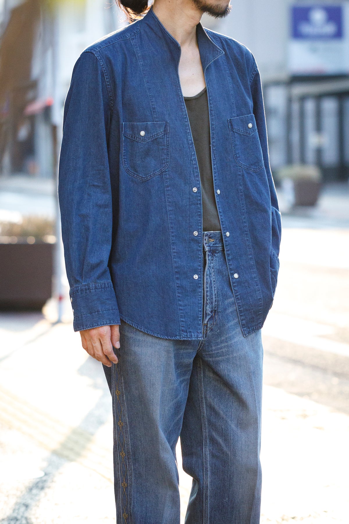 SARTO / LIGHT SELVAGE DENIM WING COLLAR SHIRT - WASHED INDIGO
