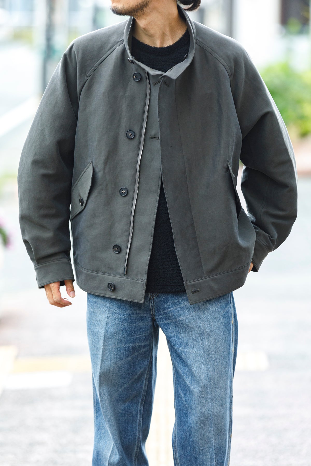 山内 / 26221 シルクコットンクロス・ジップジャケット - KHAKI