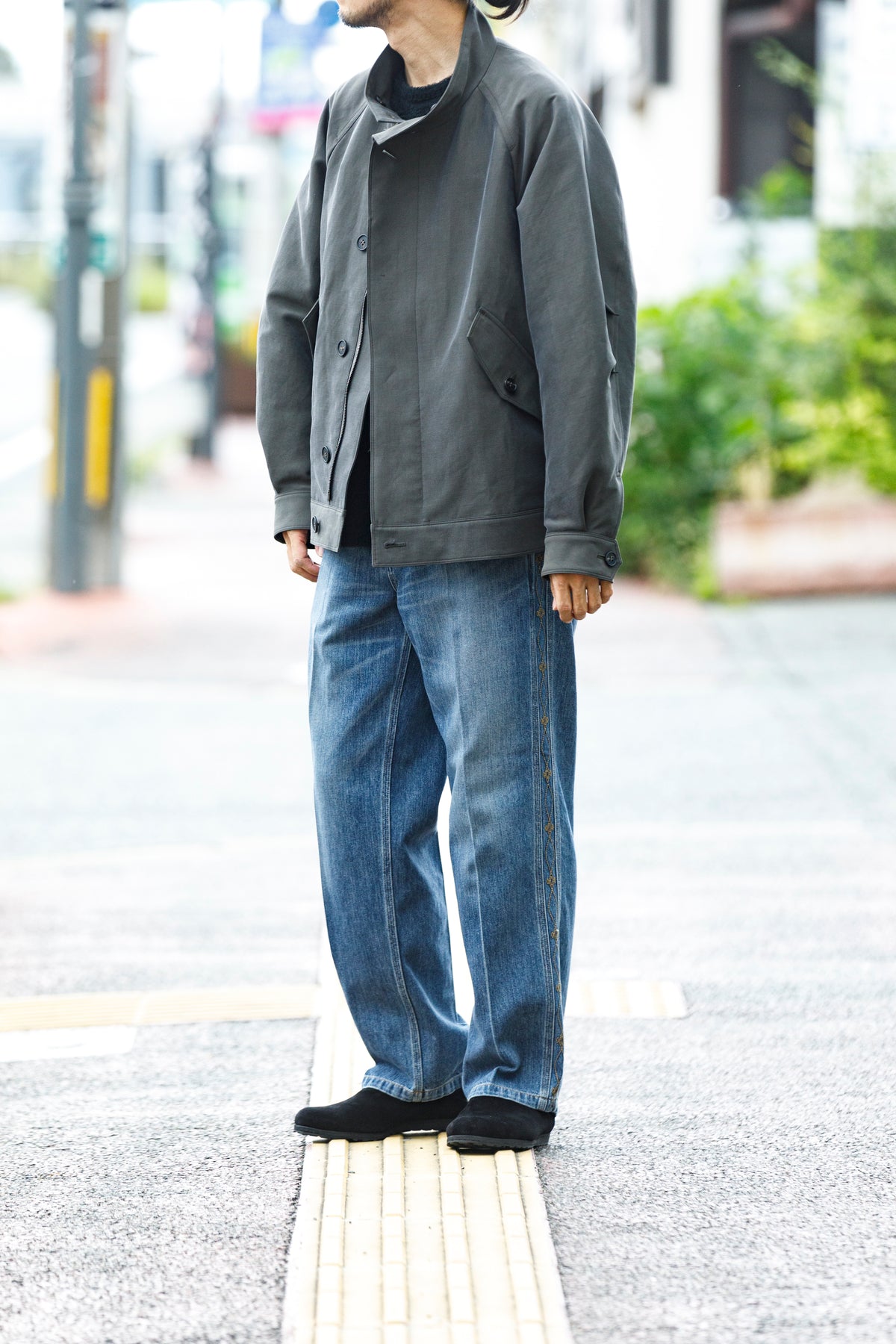 山内 / 26221 シルクコットンクロス・ジップジャケット - KHAKI
