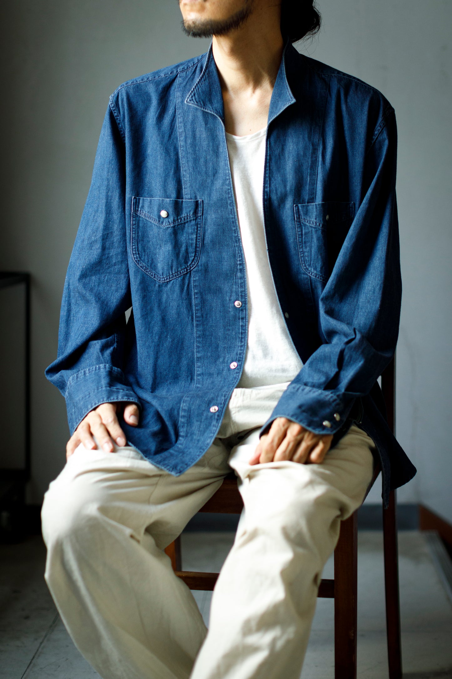 SARTO / LIGHT SELVAGE DENIM WING COLLAR SHIRT - WASHED INDIGO