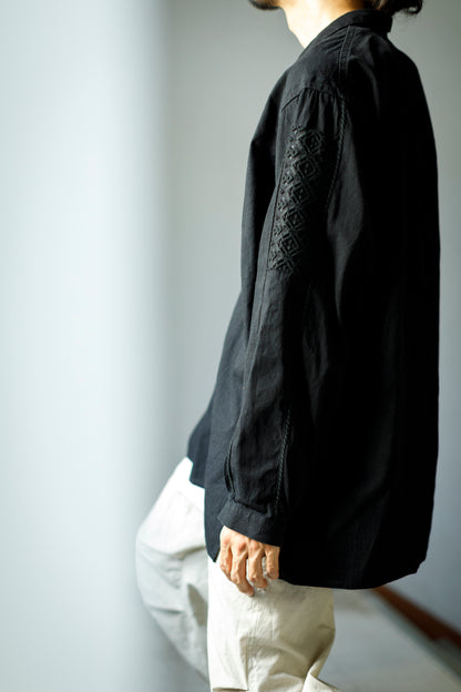 SARTO / COTTON CHANMBRAY EMBROIGERY SHIRT - BLACK