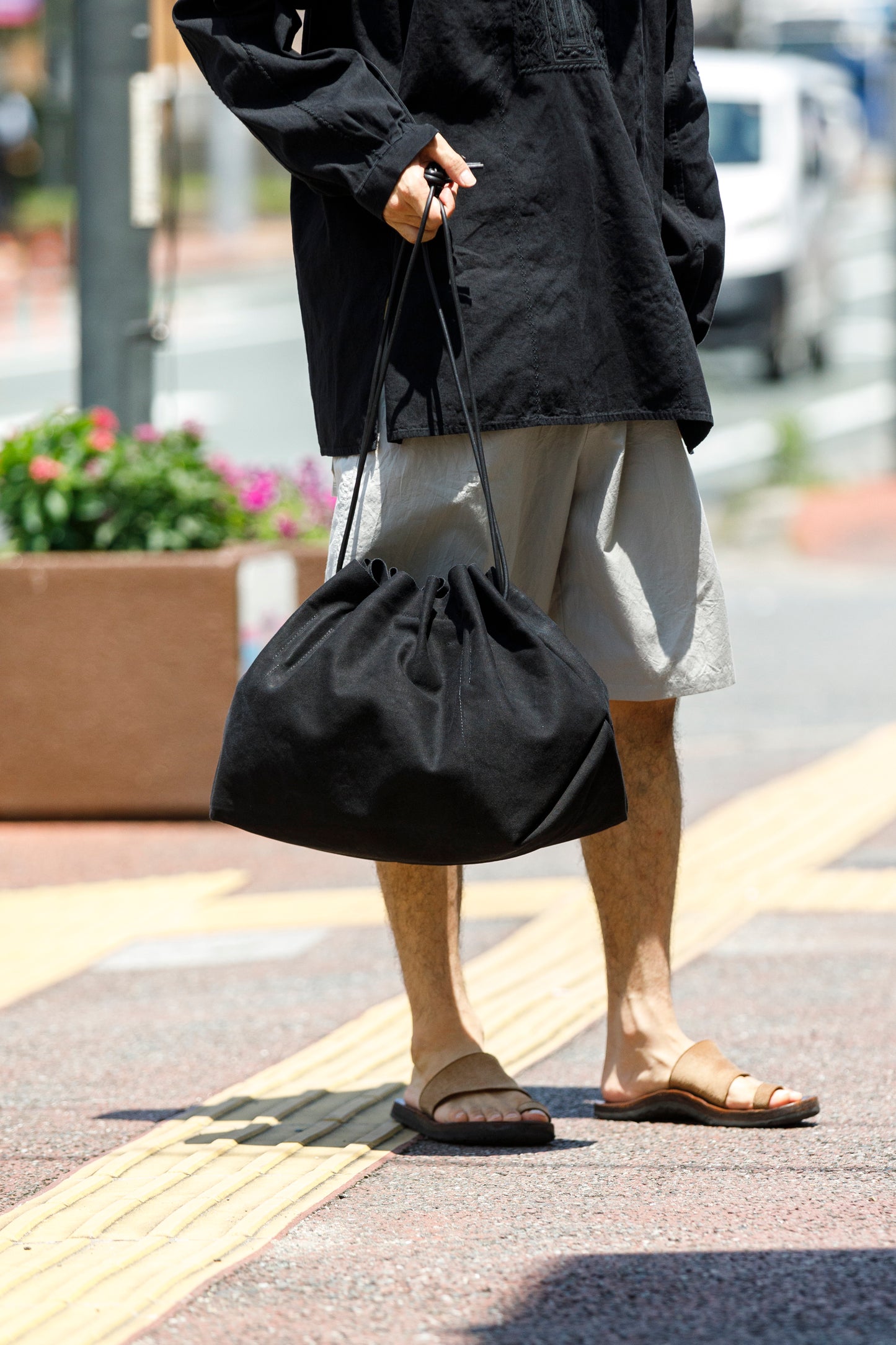 AMIACALVA / A071 SCARECROW TOTE(M) - Black
