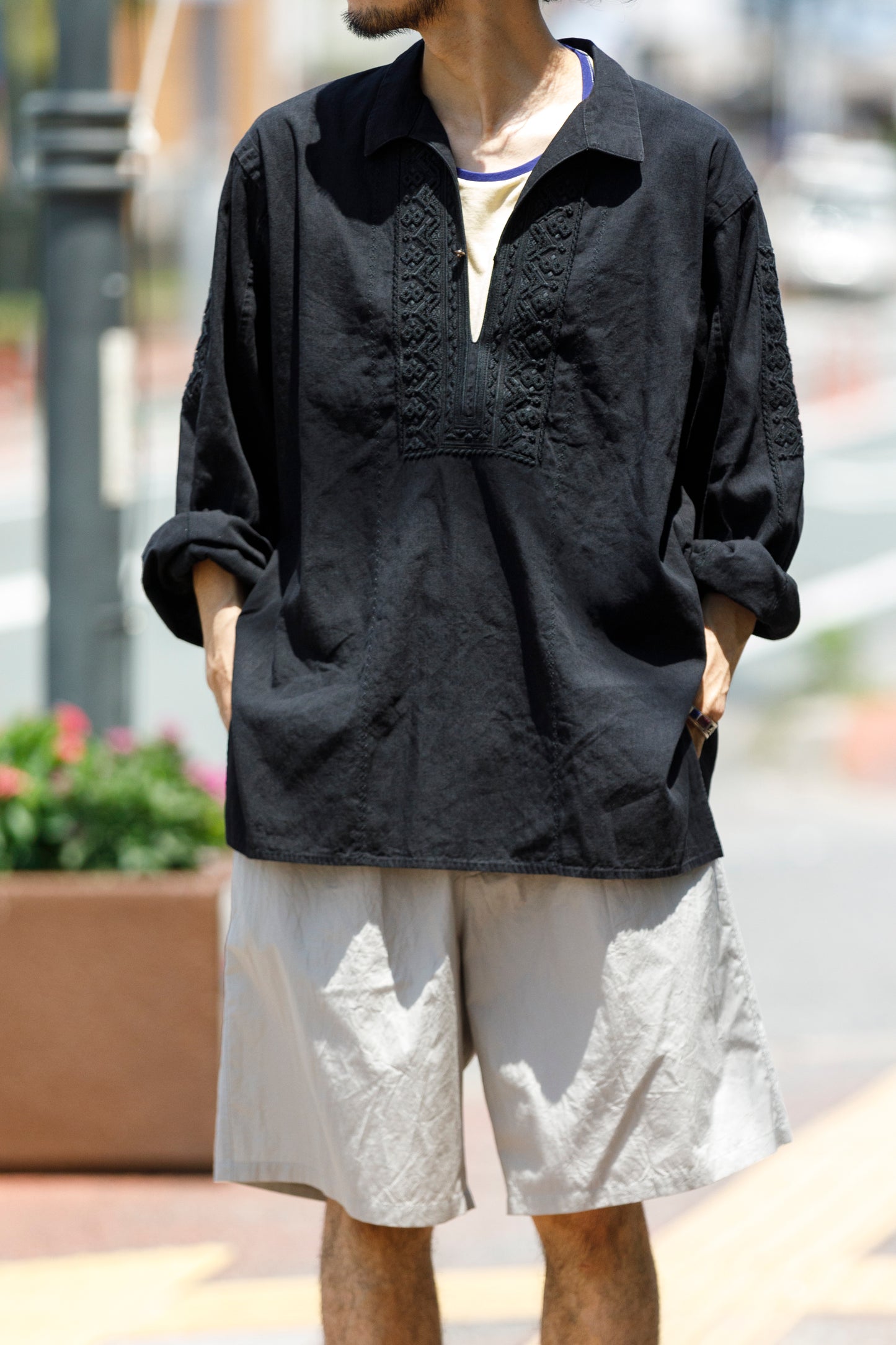 SARTO / COTTON CHANMBRAY EMBROIGERY SHIRT - BLACK