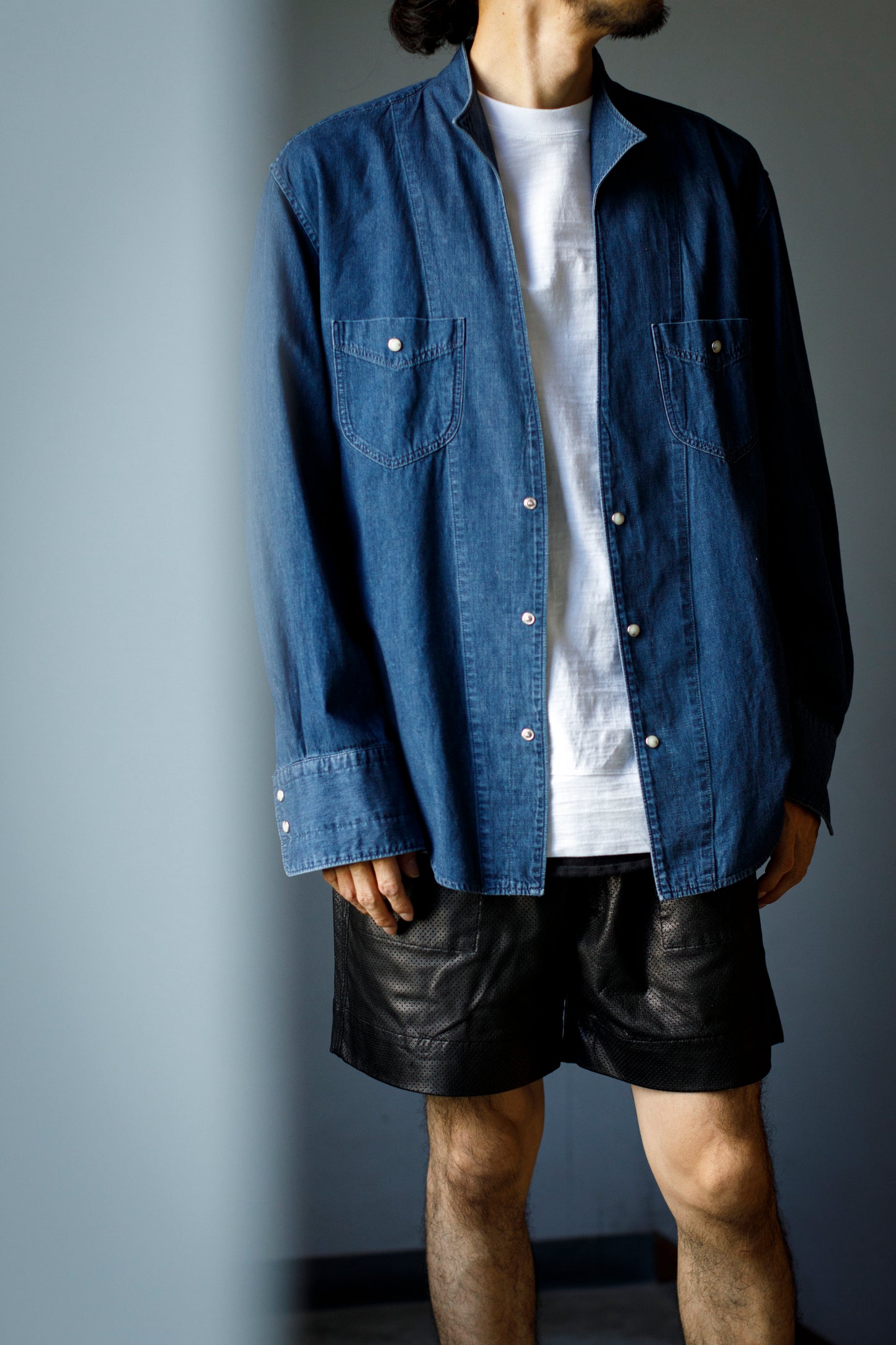 SARTO / LIGHT SELVAGE DENIM WING COLLAR SHIRT - WASHED INDIGO