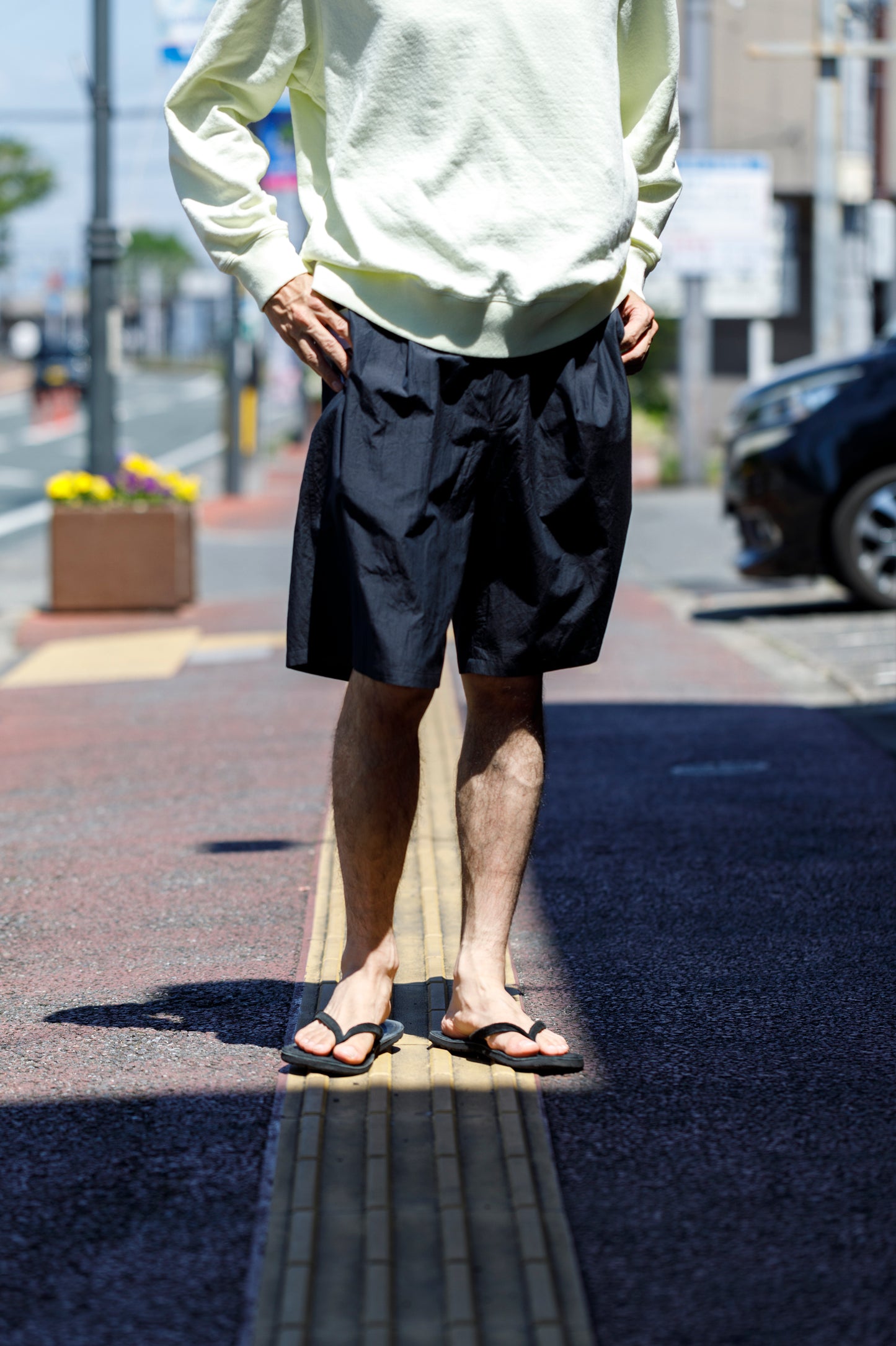 Nikki ESSENTIAL PIECES / Cotton Silk Faille Easy Shorts  - Black