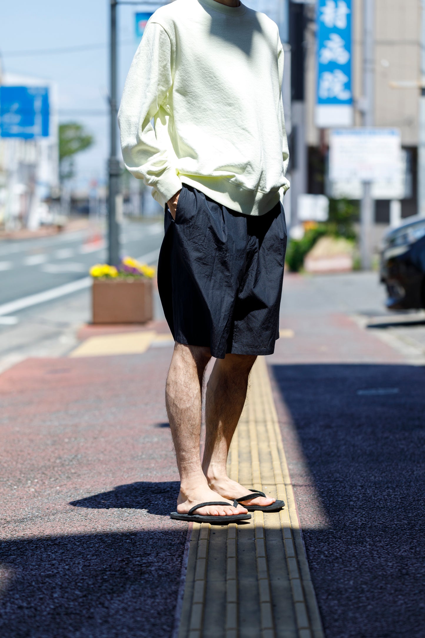 Nikki ESSENTIAL PIECES / Cotton Silk Faille Easy Shorts  - Black