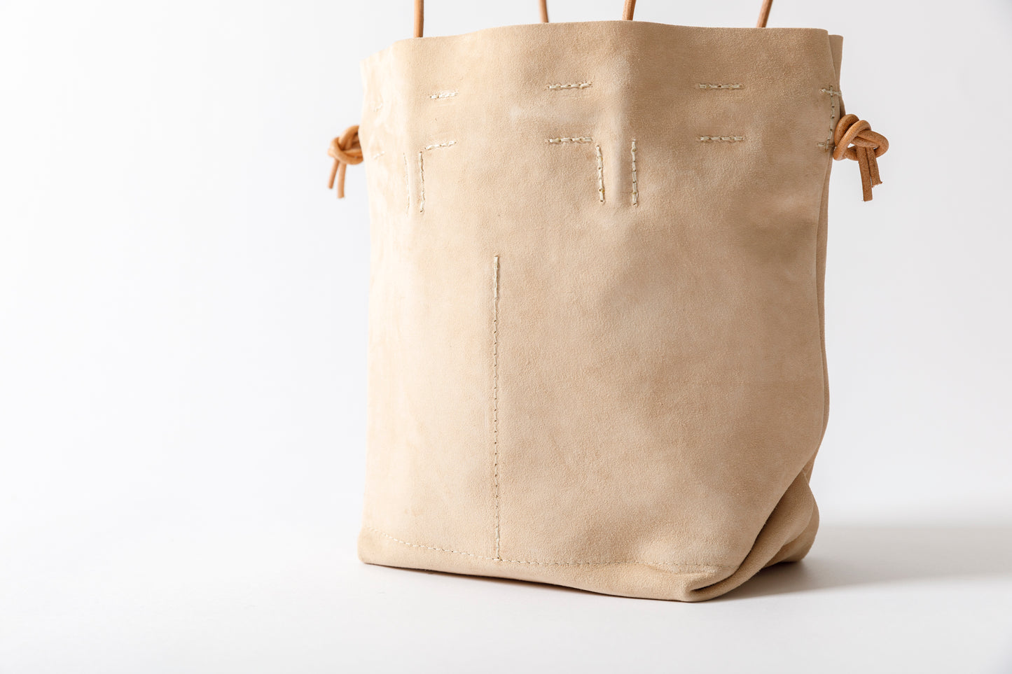 AMIACALVA A159 CALF SCARECROW TOTE(XS) - Natural