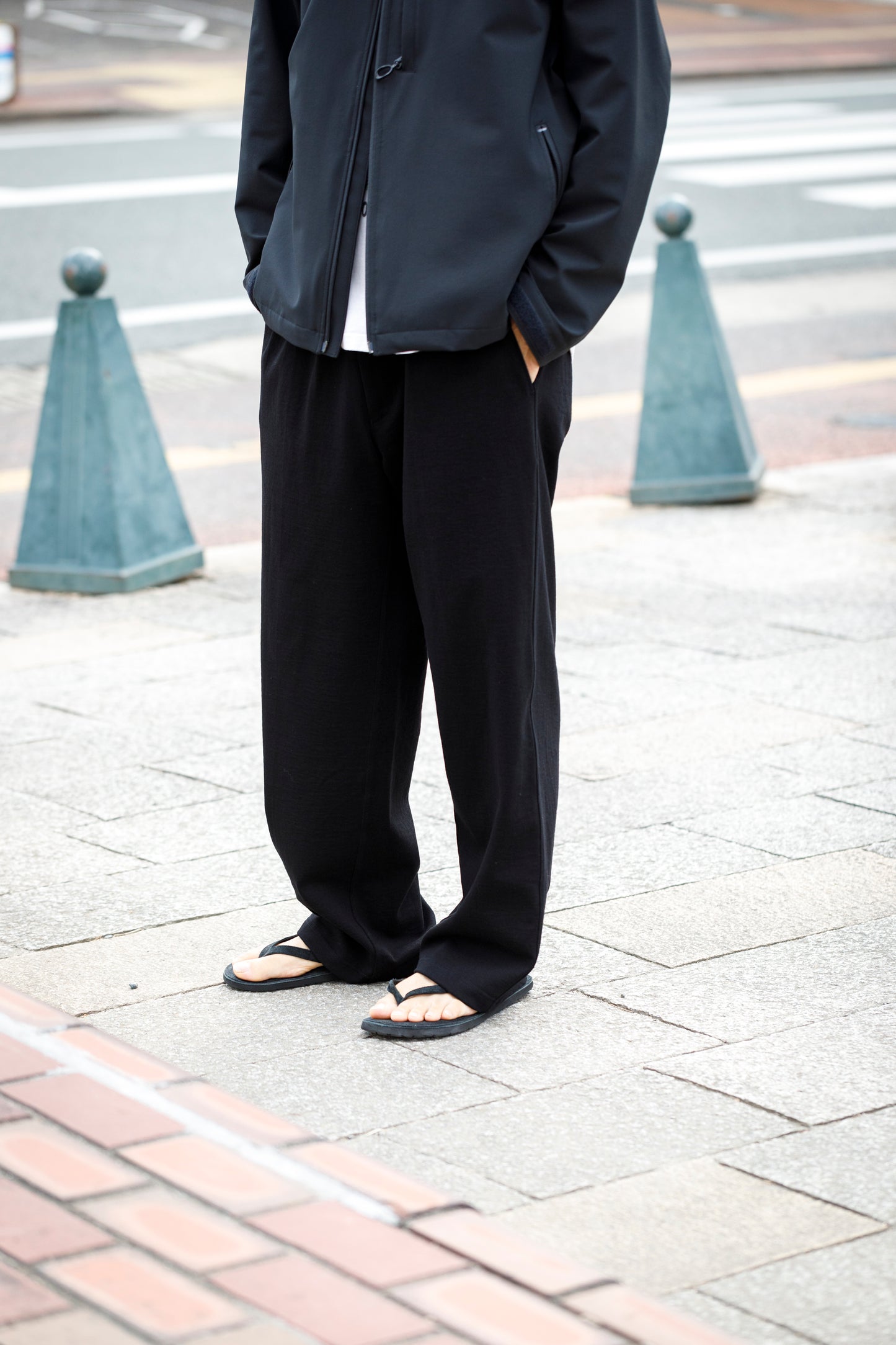 WONDER ROOM ESSE / WE003P02 The Step - Black