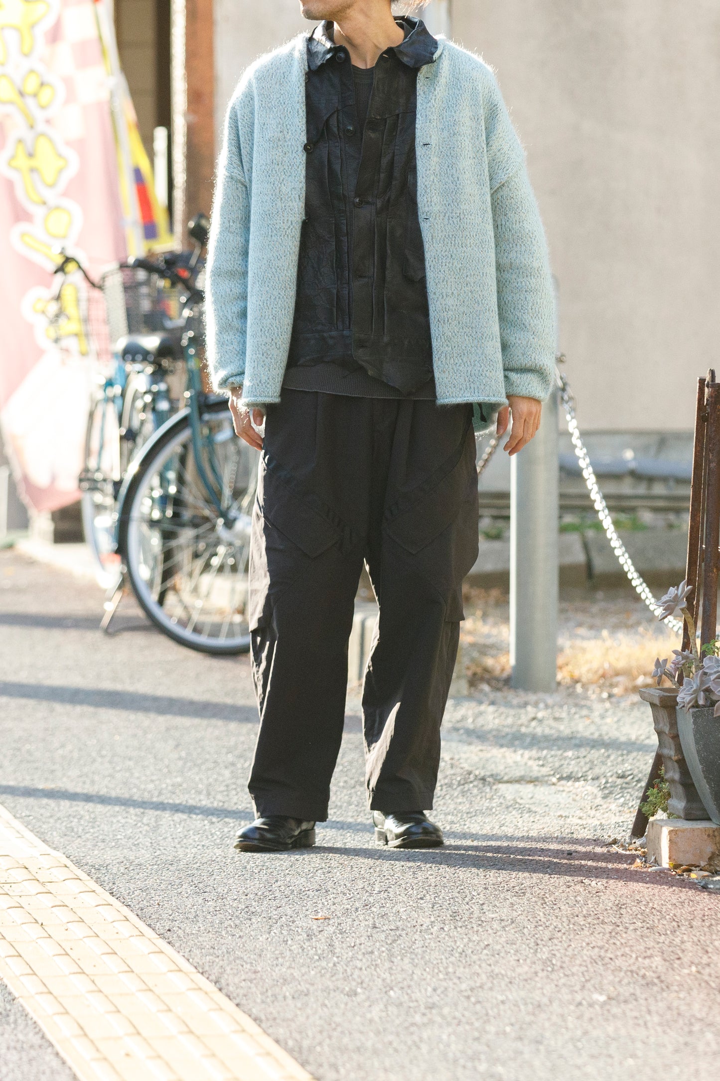 MOTHER HAND artisan /  BASTOGNE - BEE