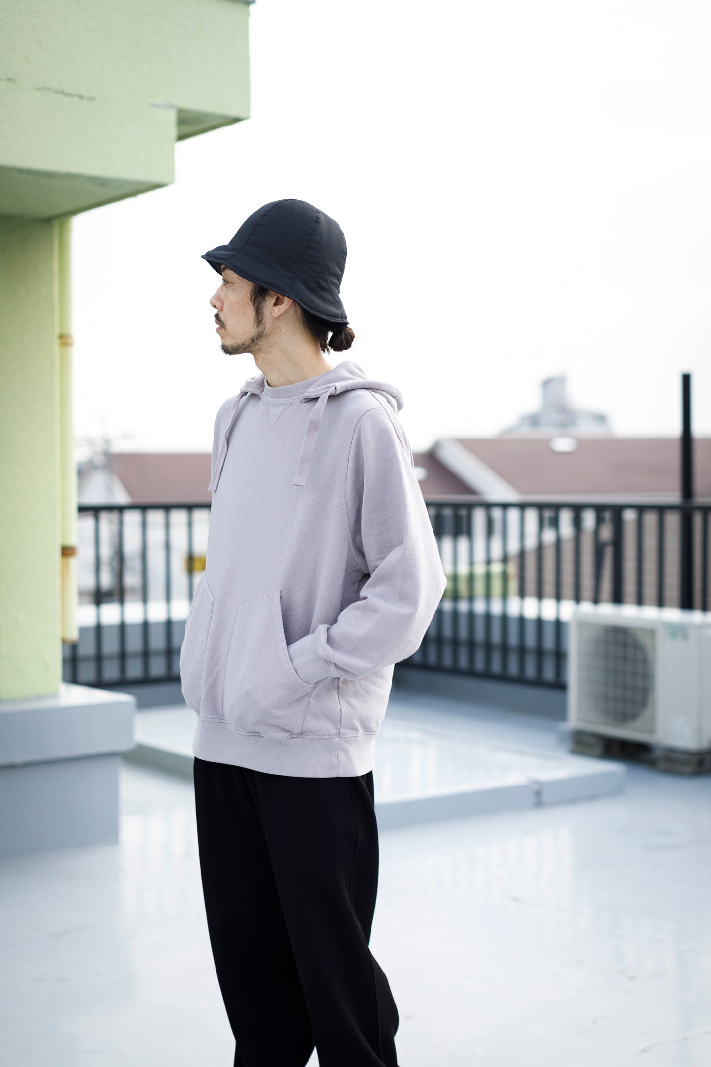 WONDER ROOM ESSE / WE003S01 The Hood - Stone Grey