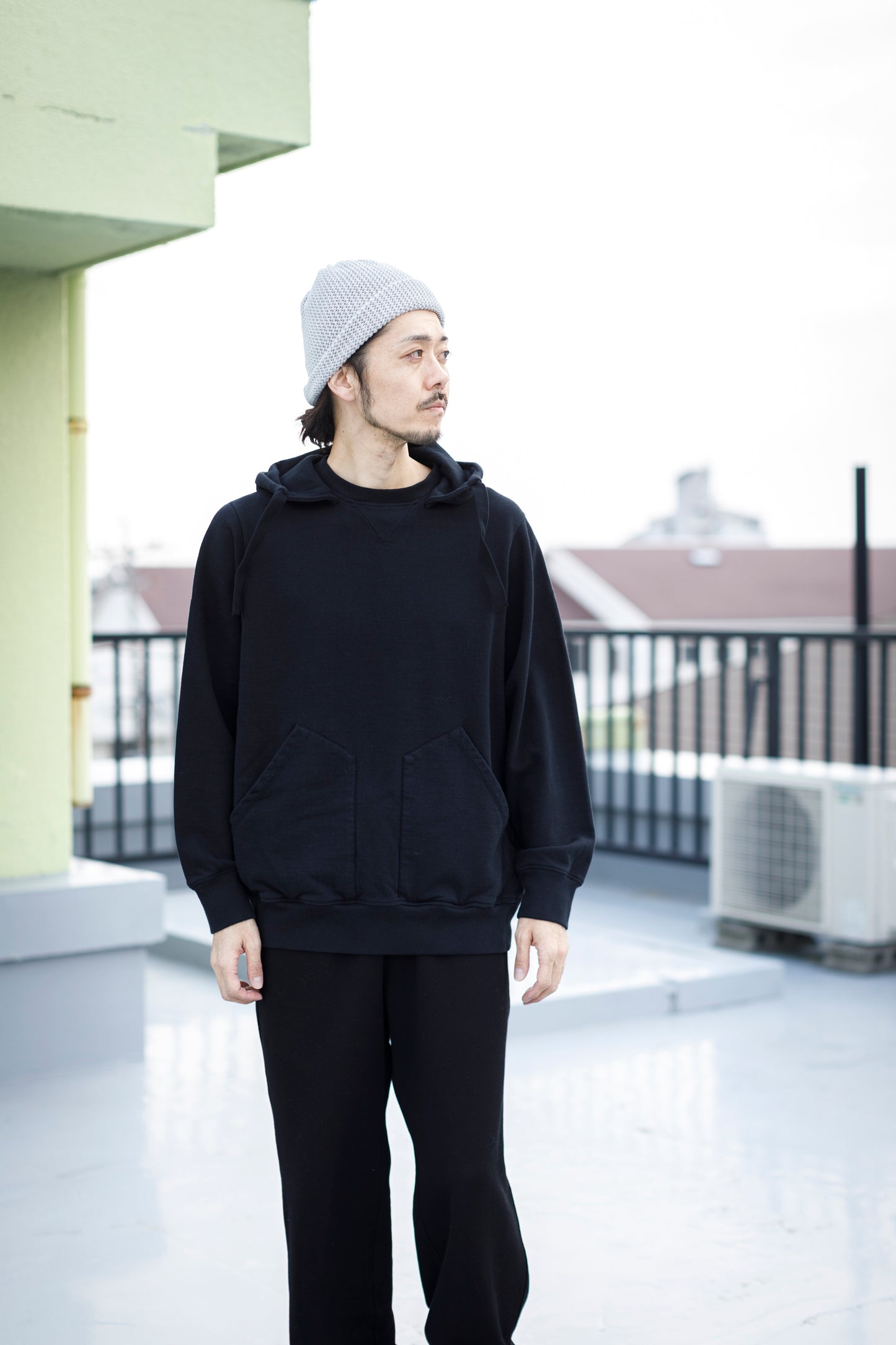 WONDER ROOM ESSE / WE003S01 The Hood - Black