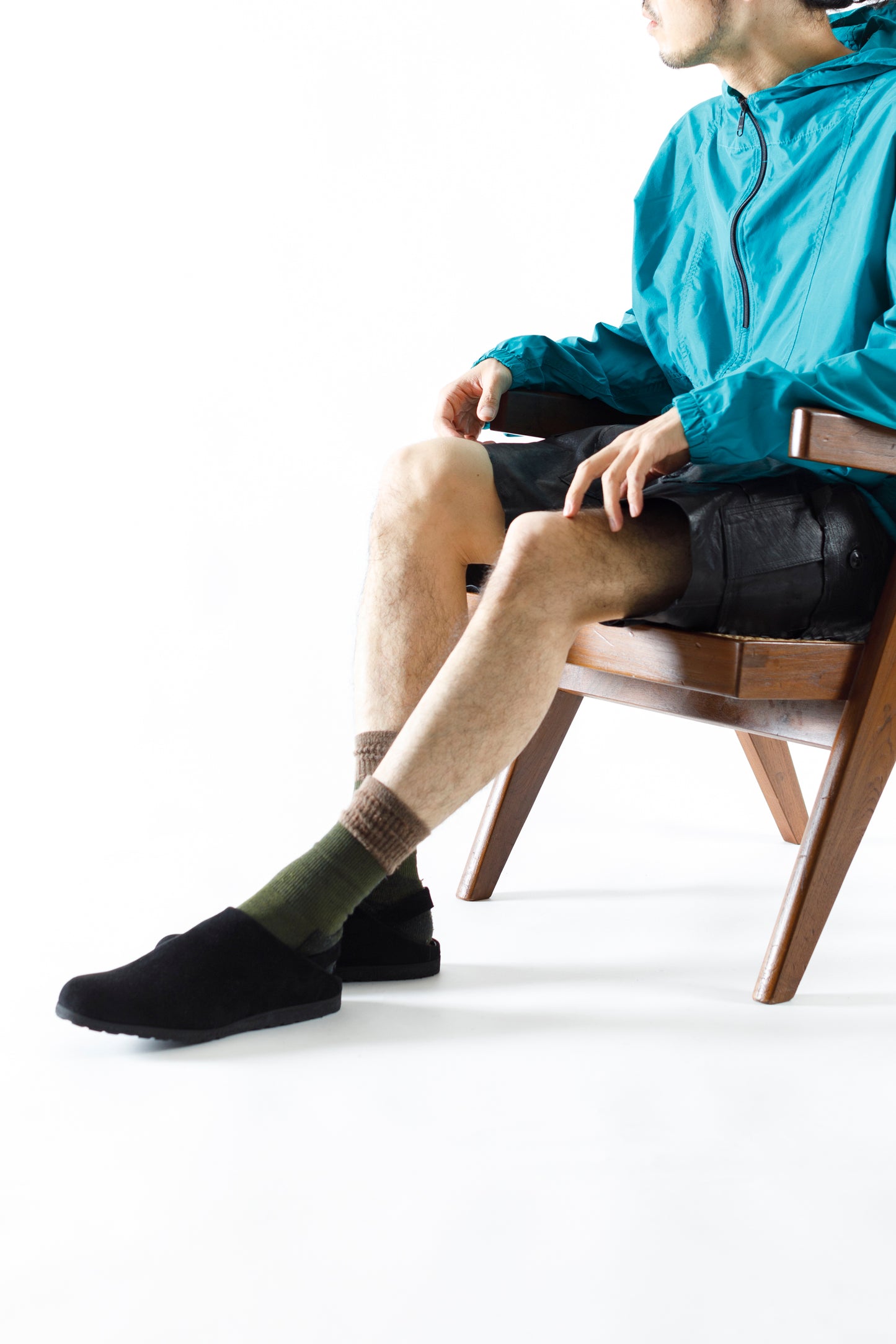 PETROSOLAUM × JAN-JAN VAN ESSCHE / SABOT / DEER SUEDE - Black