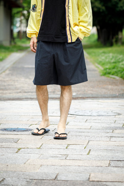 Nikki ESSENTIAL PIECES / Cotton Silk Faille Easy Shorts  - Black