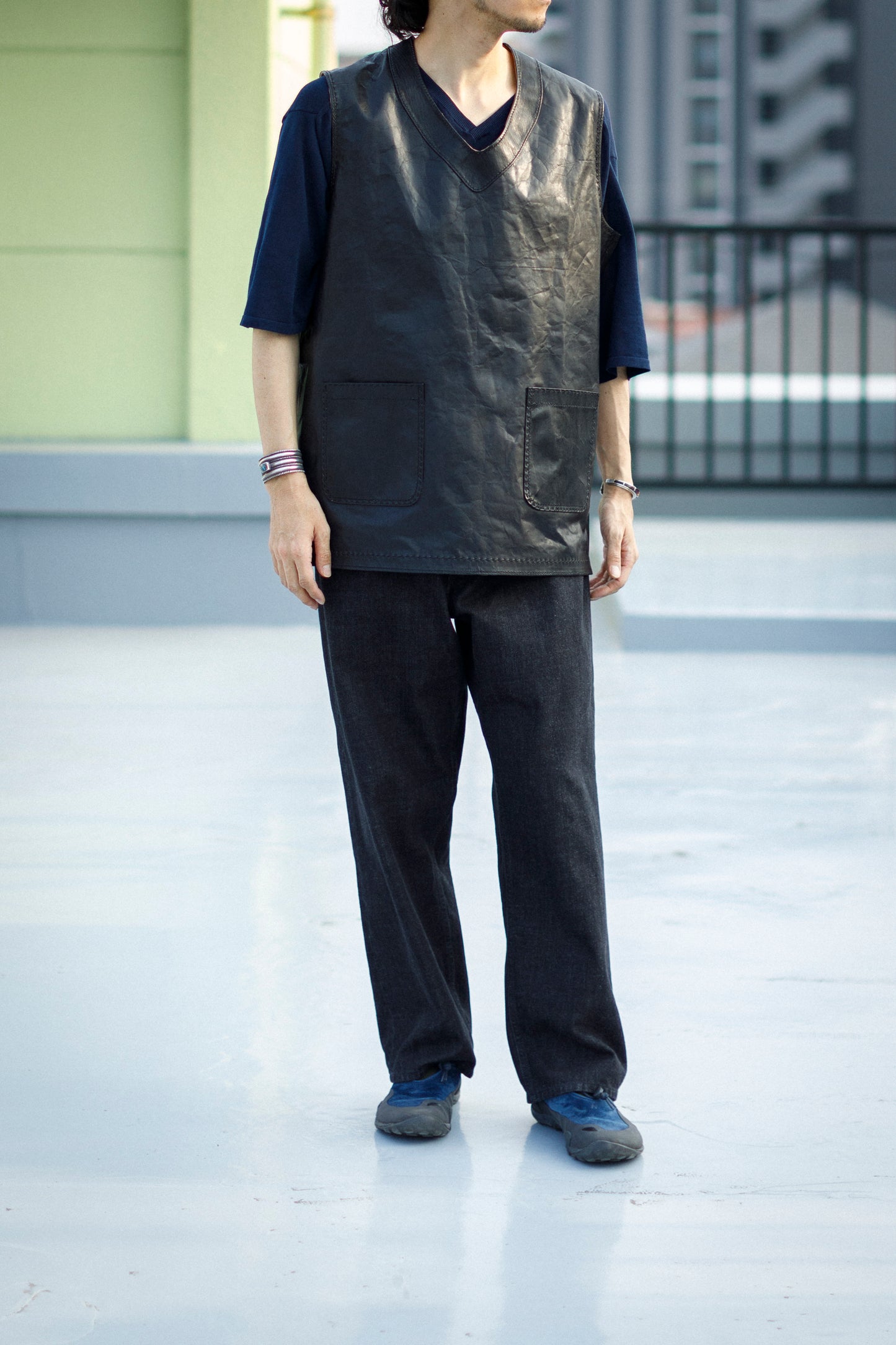 NOMARKS / LEATHER VEST 01 - Black