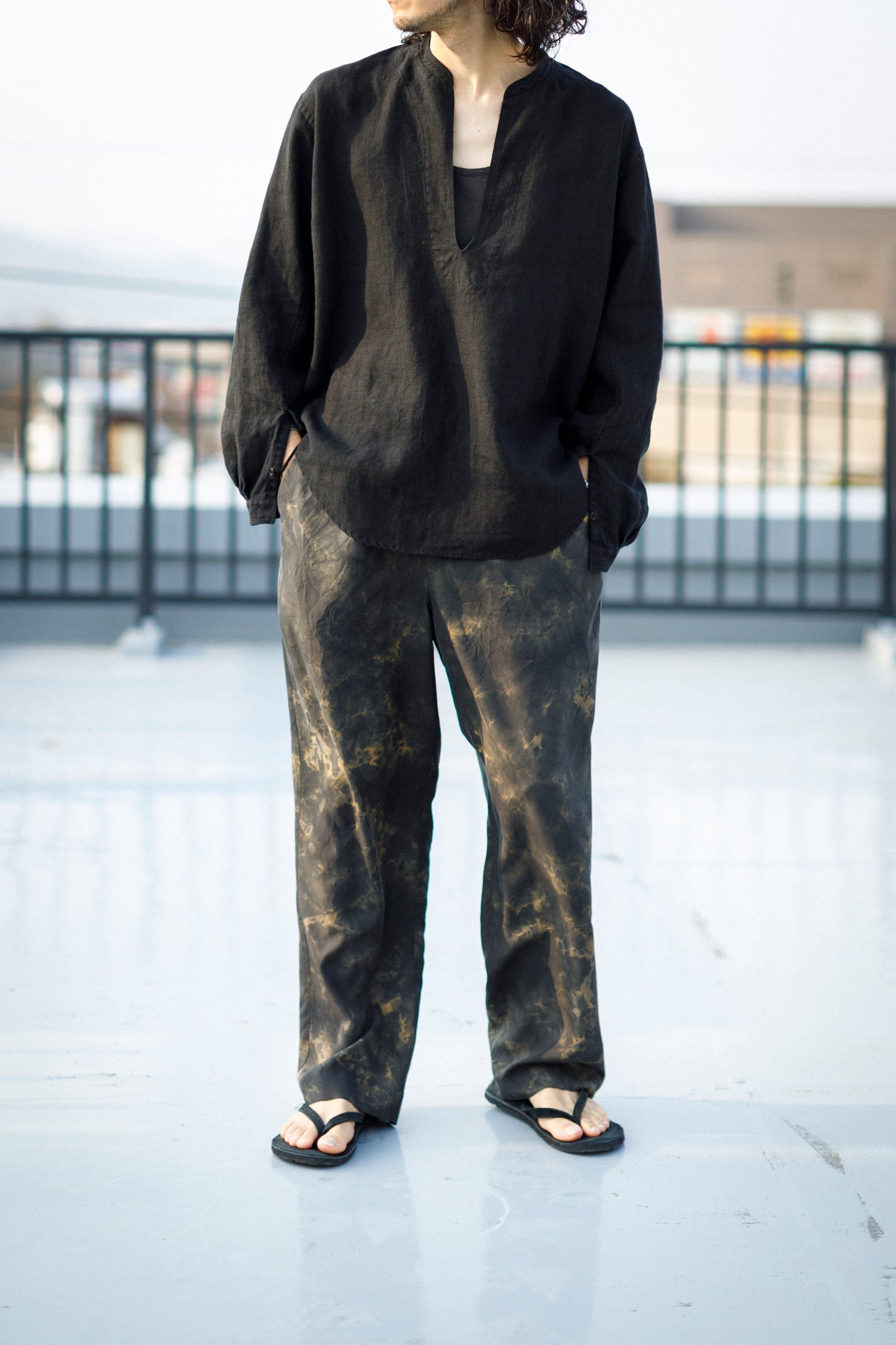 SARTO / 261-2001 STAND COLLAR SKIPPER SHIRT - BLACK