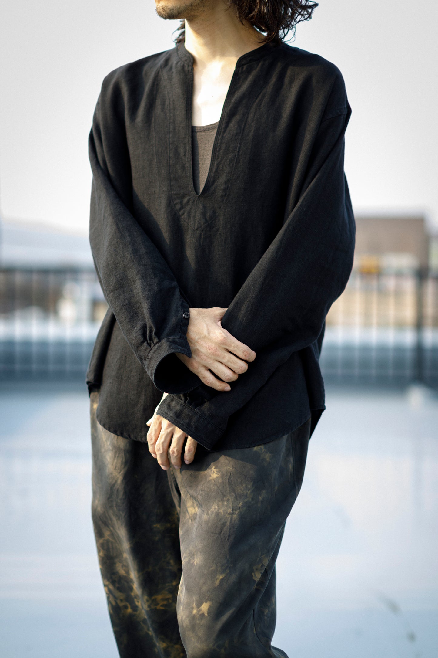 SARTO / 261-2001 STAND COLLAR SKIPPER SHIRT - BLACK