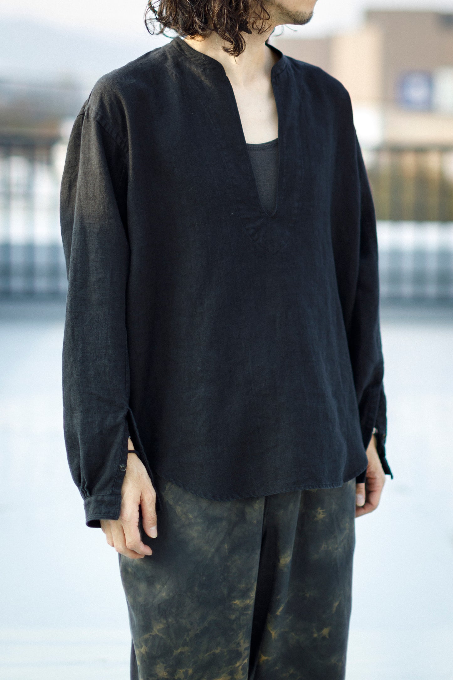 SARTO / 261-2001 STAND COLLAR SKIPPER SHIRT - BLACK