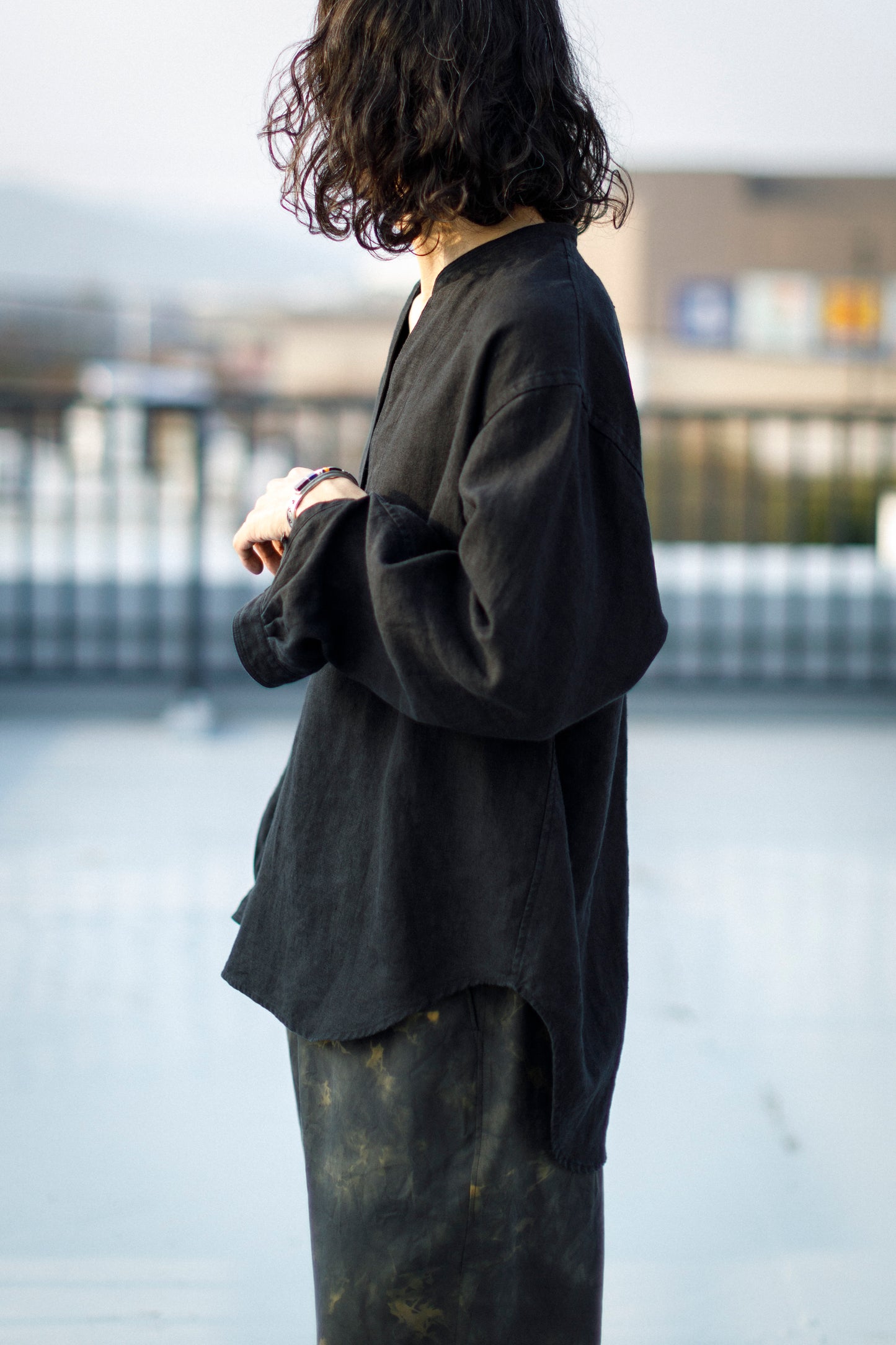 SARTO / 261-2001 STAND COLLAR SKIPPER SHIRT - BLACK