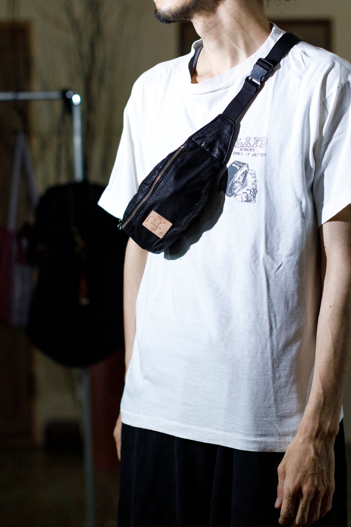 Willow Pants / P-015 Waist Pouch - Cowhide Punching Leather