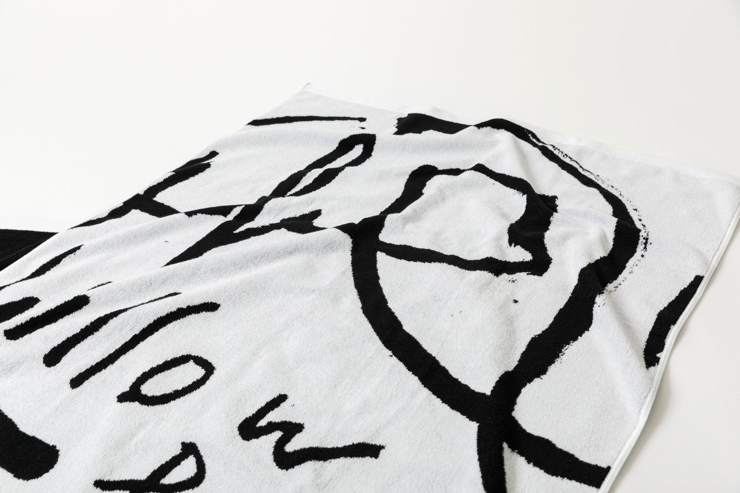 Willow Pants W-003 Beach Towel